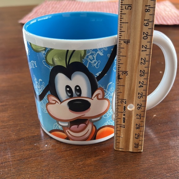 Disney Goofy Mug - Picture 8 of 8